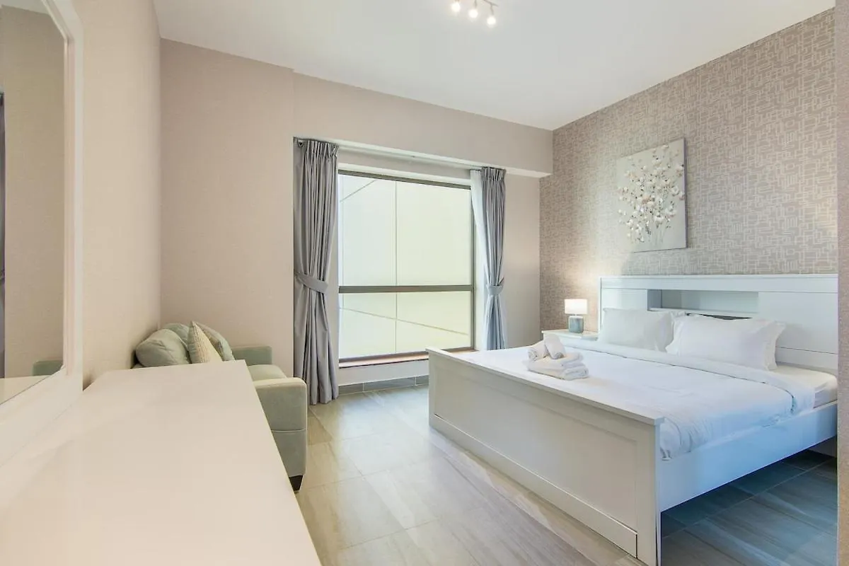 Peaceful 1 Bedroom In Jbr Rimal 4 With Marina View Dubai