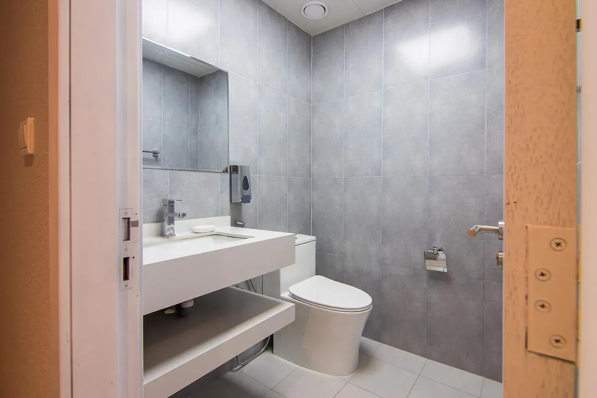 Peaceful 1 Bedroom In Jbr Rimal 4 With Marina View Dubai 0*,  United Arab Emirates