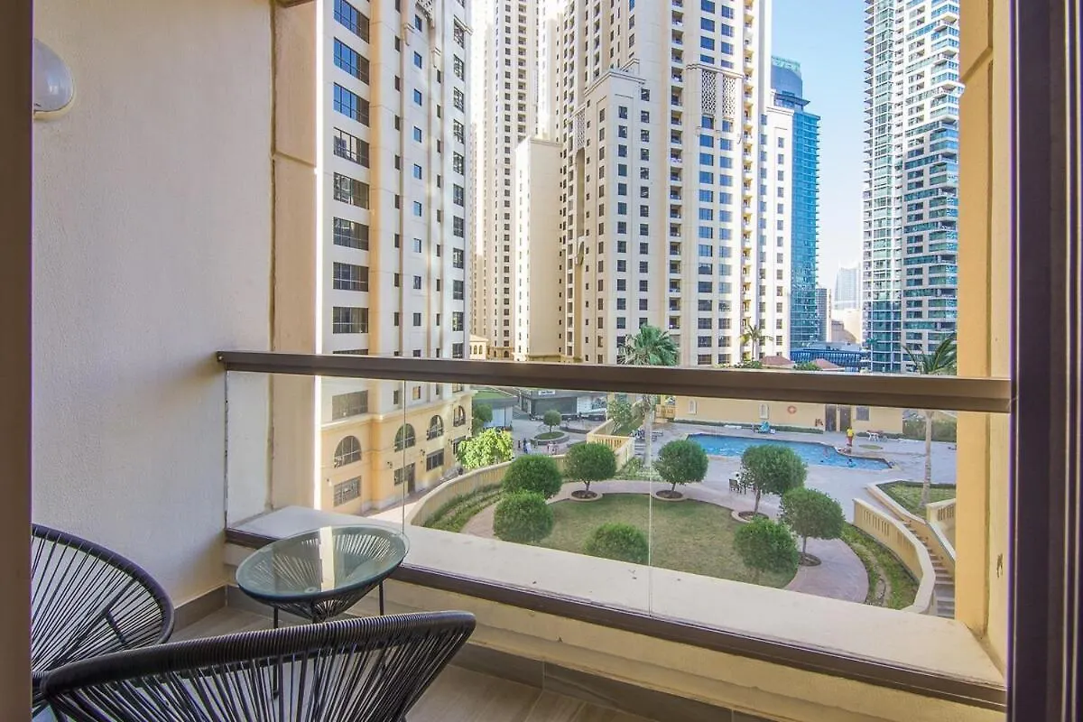 Apartment Peaceful 1 Bedroom In Jbr Rimal 4 With Marina View Dubai