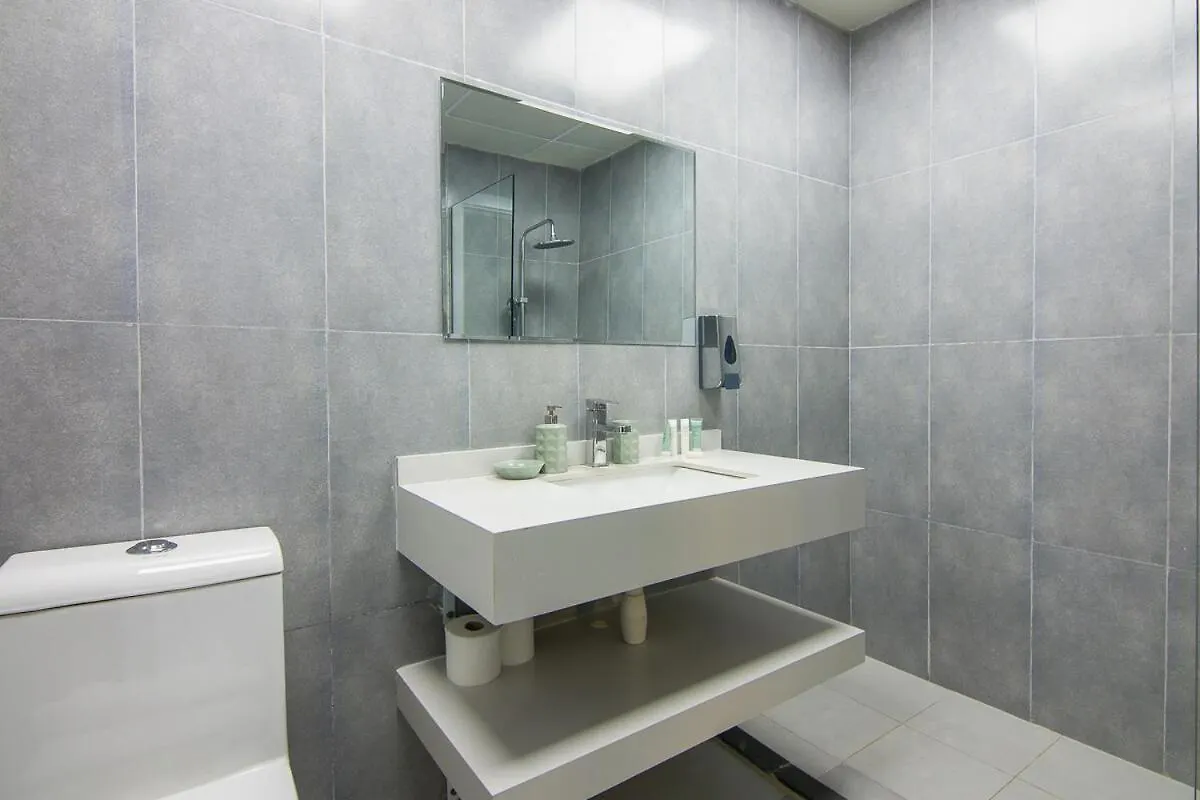 Peaceful 1 Bedroom In Jbr Rimal 4 With Marina View Dubai United Arab Emirates